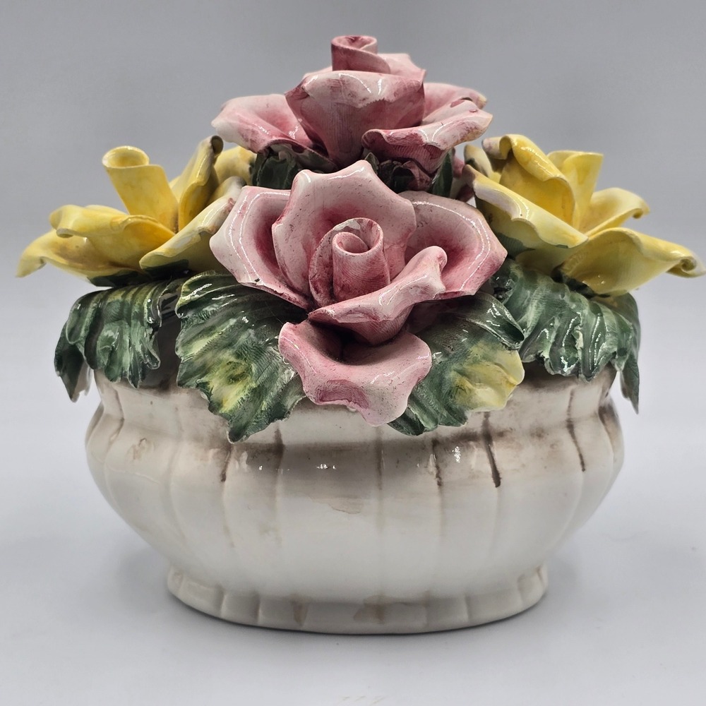 Capodimonte Italy Porcelain Rose Floral Basket Pink Yellow Flowers Vintage 5.5in